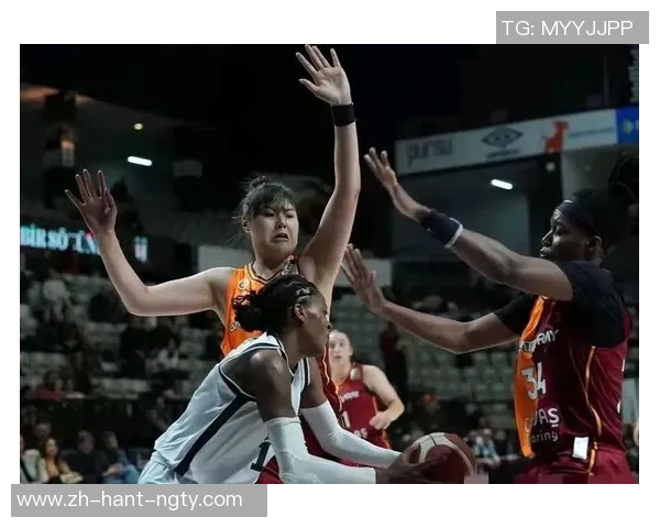 女霸王李月汝内线统治力爆发砍下23分11板助力加拉塔萨雷夺常规赛第三名